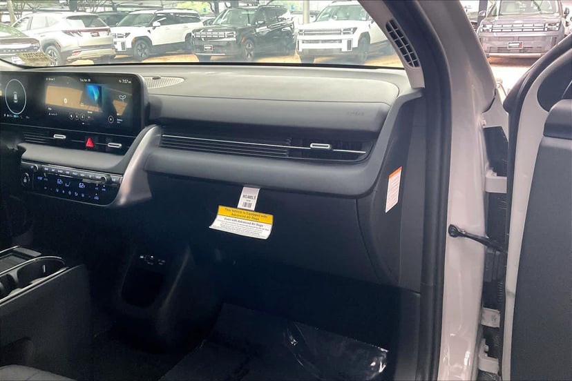 2026 Hyundai IONIQ 5 - Image 18