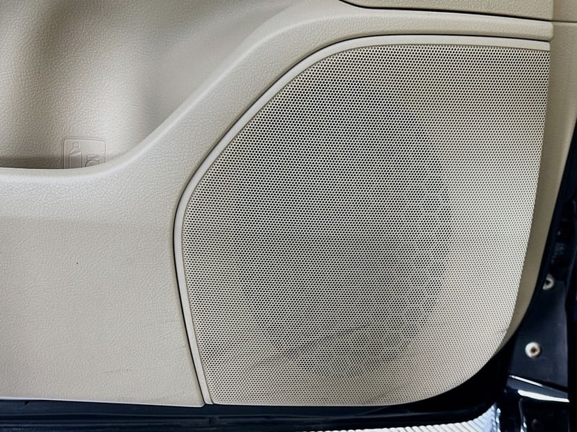 2018 Lexus LX - Image 19