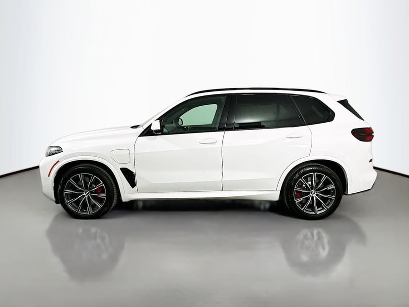 2026 BMW X5 - Image 8