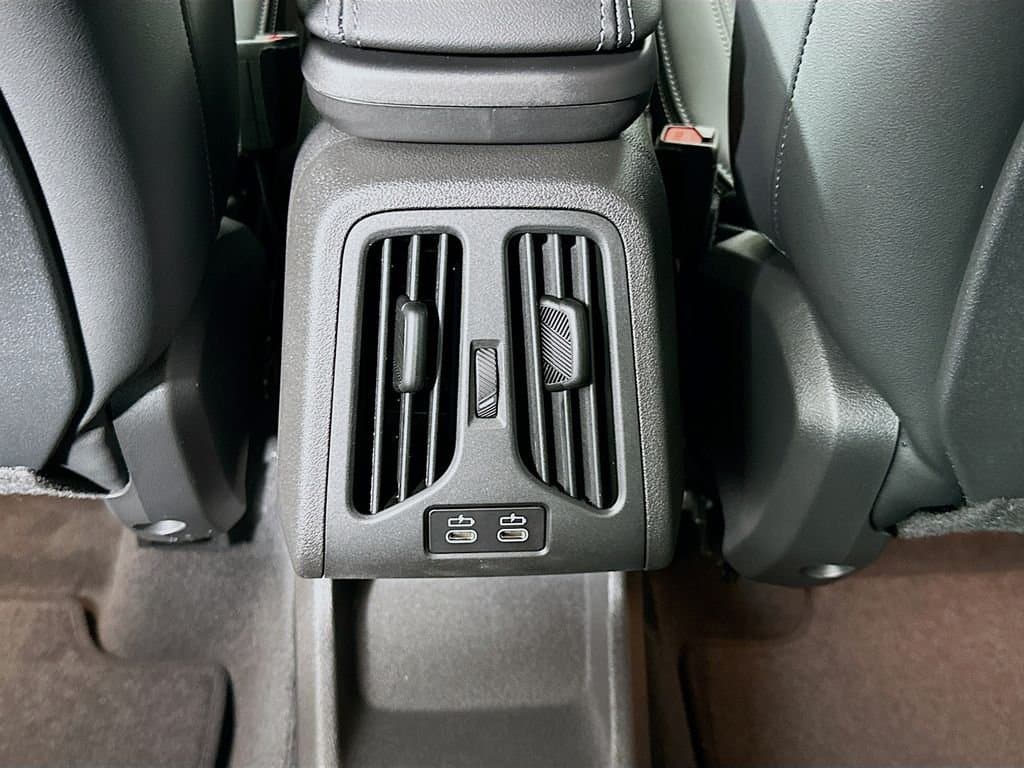 2026 BMW X1 - Image 18