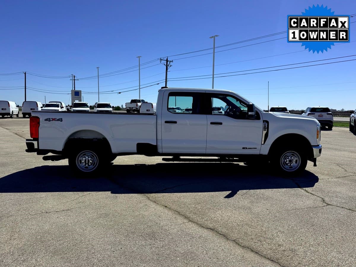 2023 Ford Super Duty F-250 SRW - Image 6