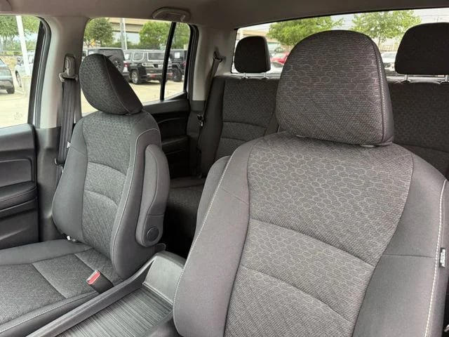 2023 Honda Ridgeline - Image 12