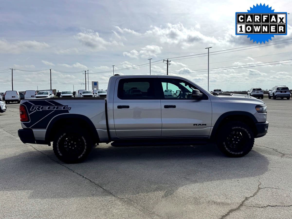 2025 Ram 1500 - Image 5