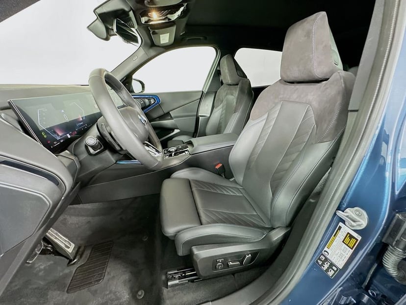 2025 BMW X3 - Image 20