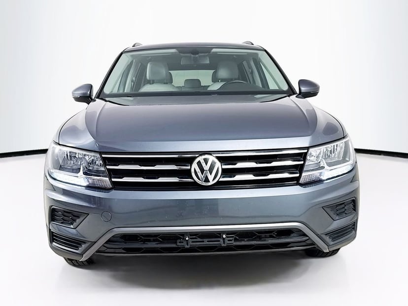 2019 Volkswagen Tiguan - Image 2