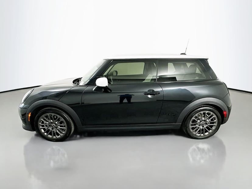 2025 MINI Cooper S - Image 8