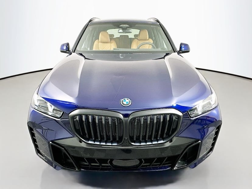 2026 BMW X5 - Image 2