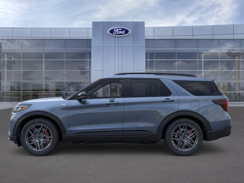 2026 Ford Explorer - Image 16
