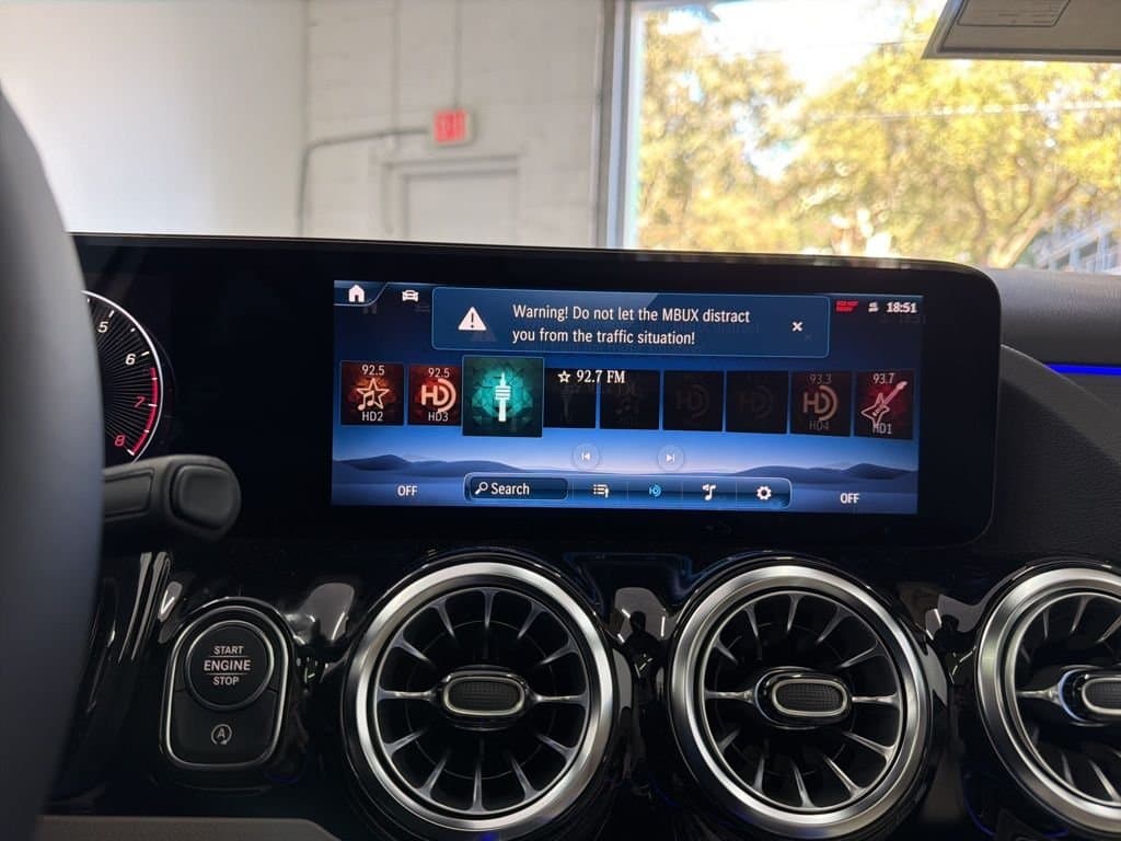 2026 MERCEDES-BENZ GLA - Image 34