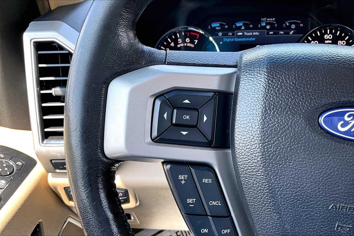 2017 Ford F-150 - Image 23