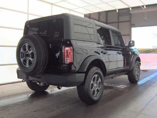 2025 Ford Bronco - Image 5