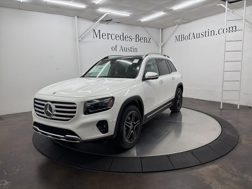 2026 Mercedes-Benz GLB - Image 1