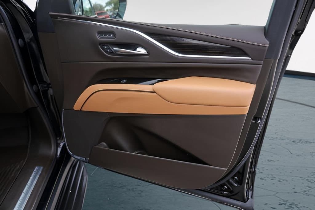 2021 Cadillac Escalade ESV - Image 34