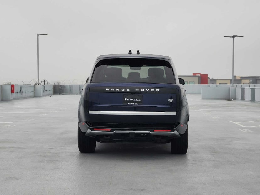 2023 Land Rover Range Rover - Image 6