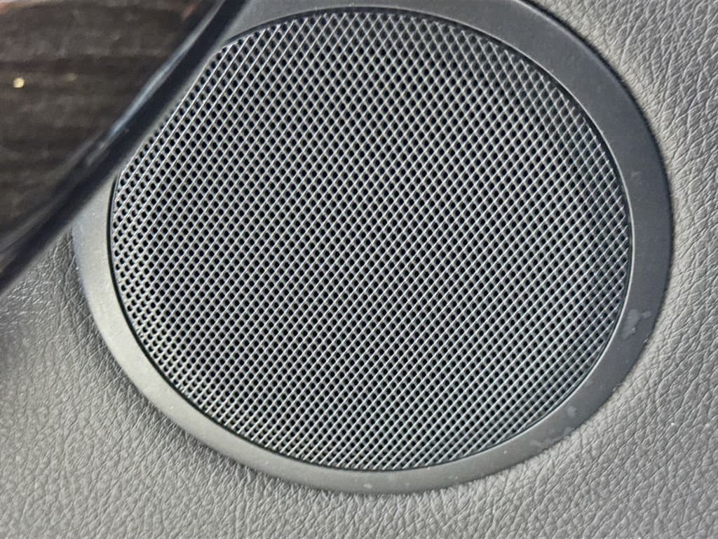 2015 BMW 3 - Image 24