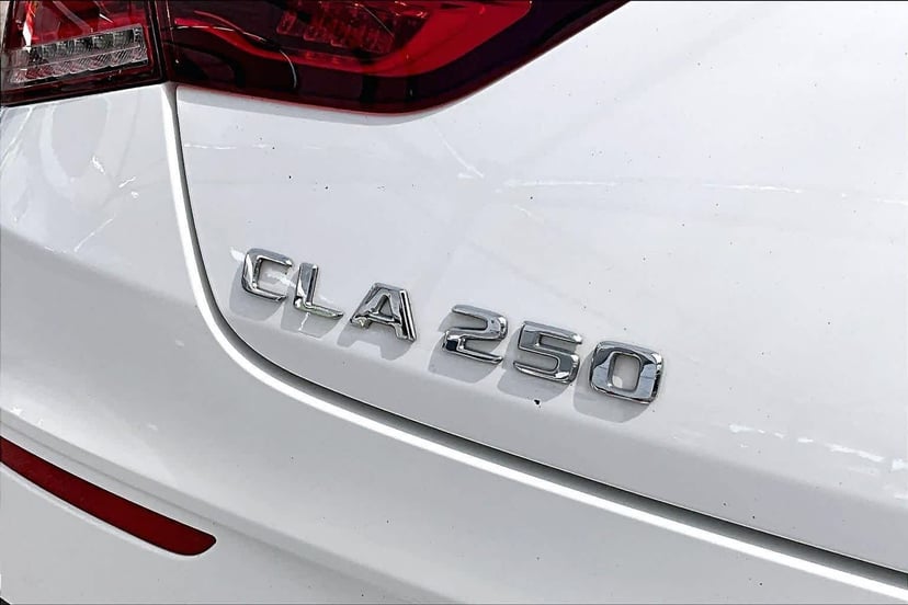 2023 Mercedes-Benz CLA 250 - Image 10