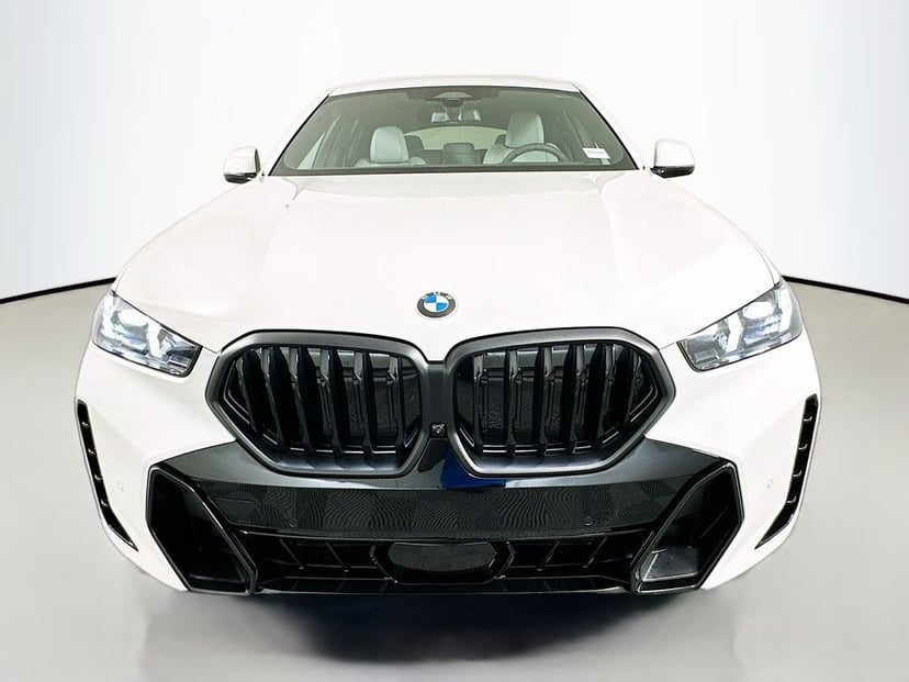 2027 BMW X6 - Image 2