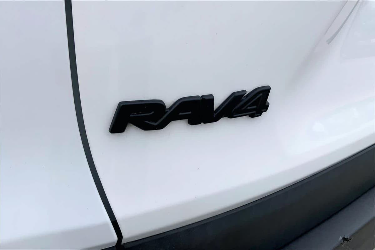 2023 Toyota RAV4 - Image 30