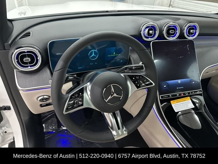 2026 Mercedes-Benz GLC - Image 11