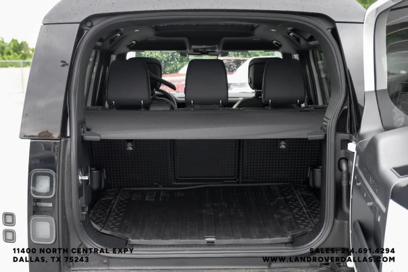 2026 Land Rover Defender 110 - Image 54