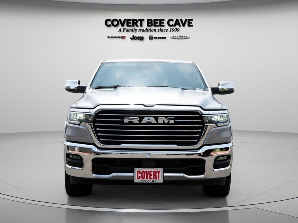 2025 Ram 1500 - Image 2