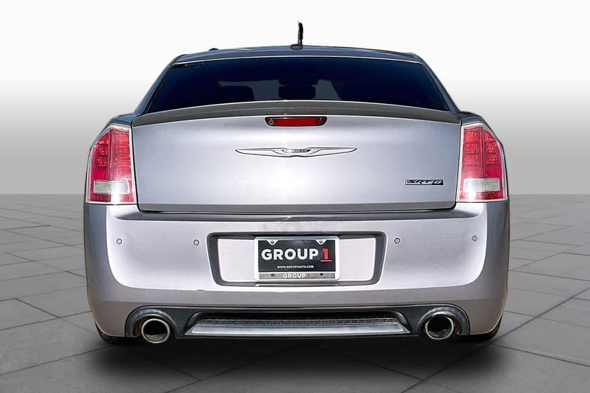 2013 Chrysler 300 - Image 2