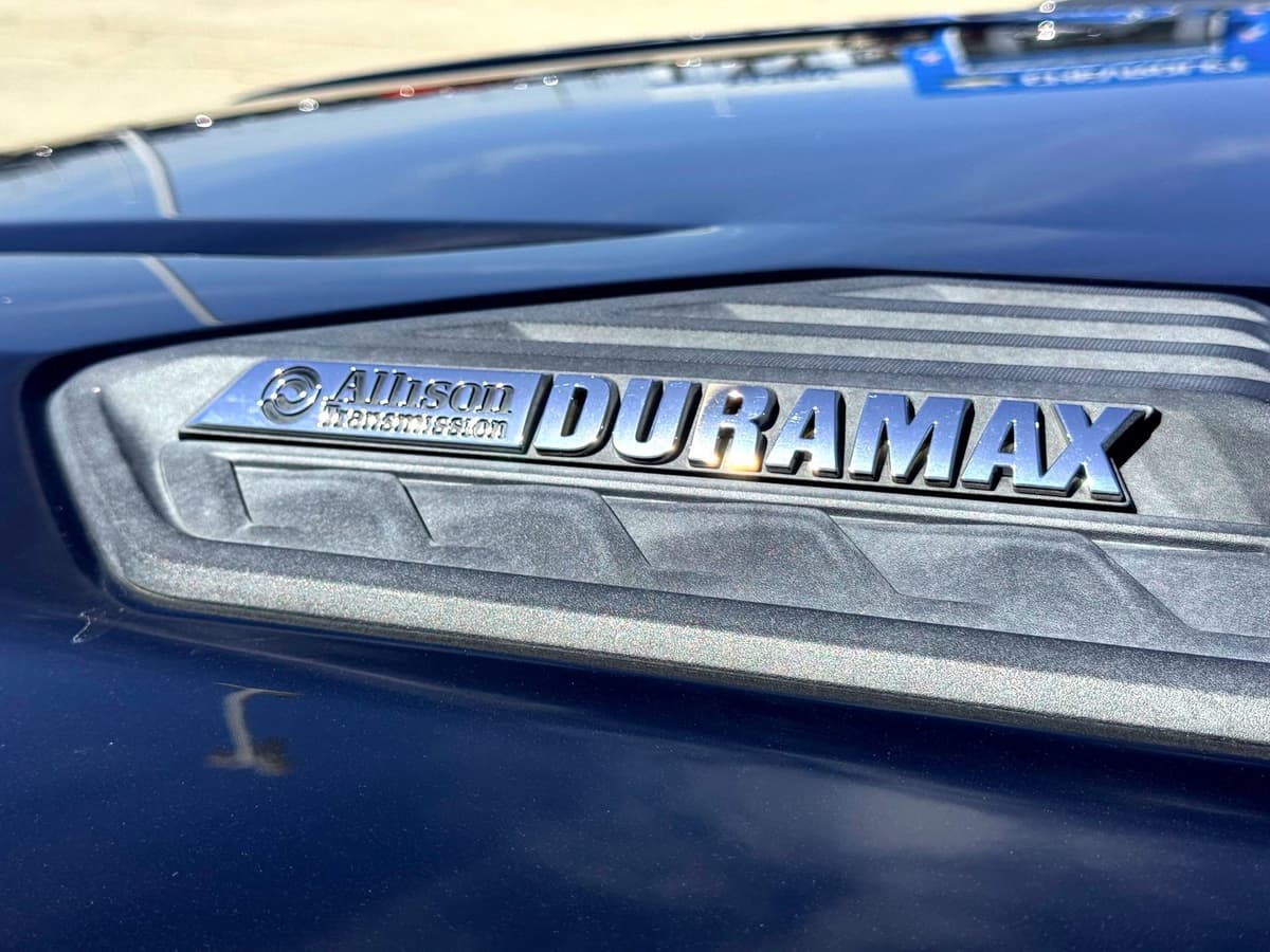 2020 Chevrolet Silverado 2500Hd - Image 3