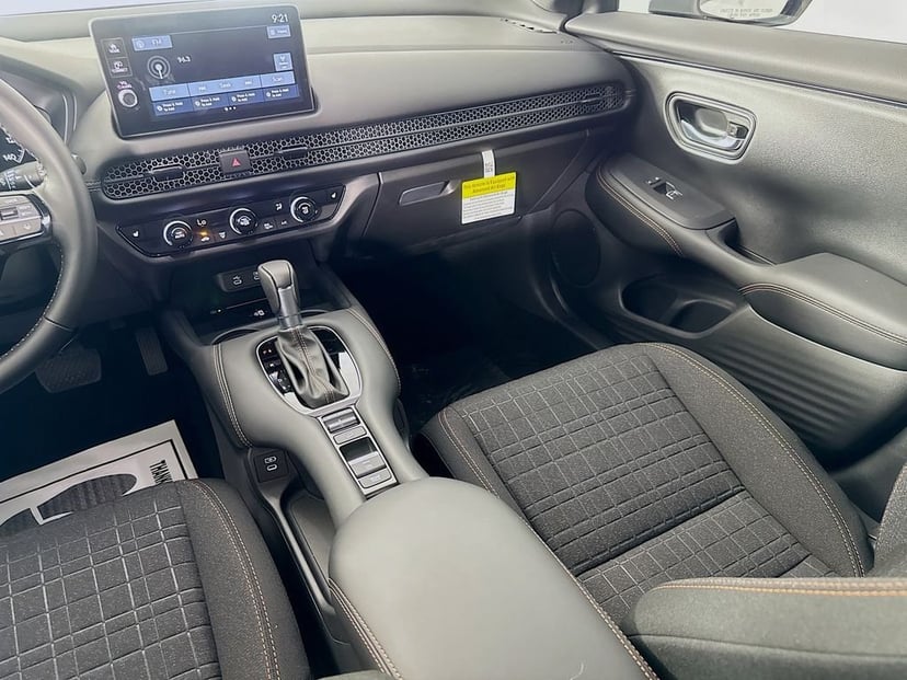 2026 Honda HR-V - Image 32