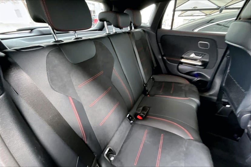 2025 Mercedes-Benz GLA 250 - Image 19