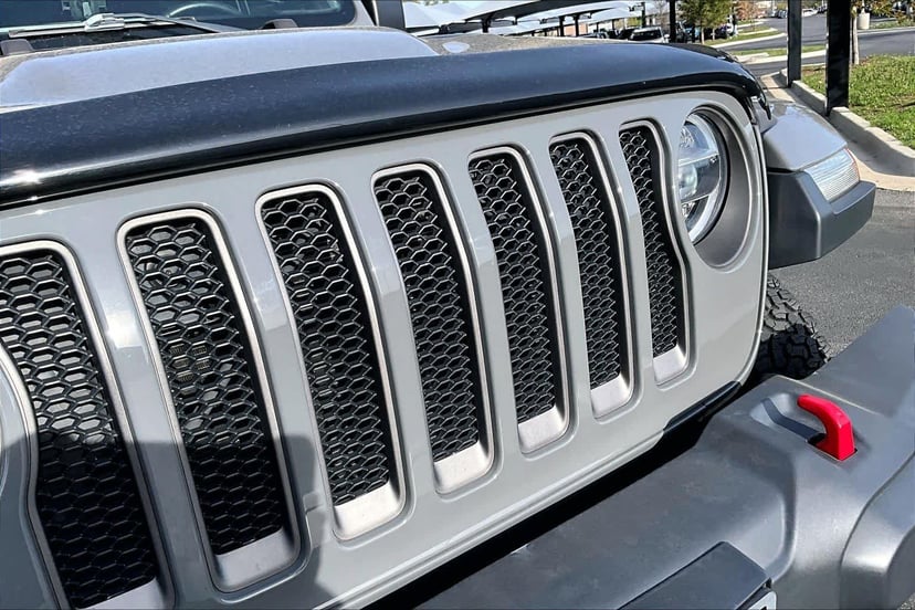 2020 Jeep Wrangler - Image 30