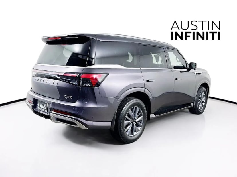 2026 INFINITI QX80 - Image 9