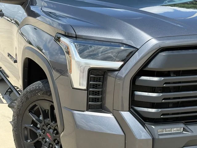2023 Toyota Tundra - Image 3
