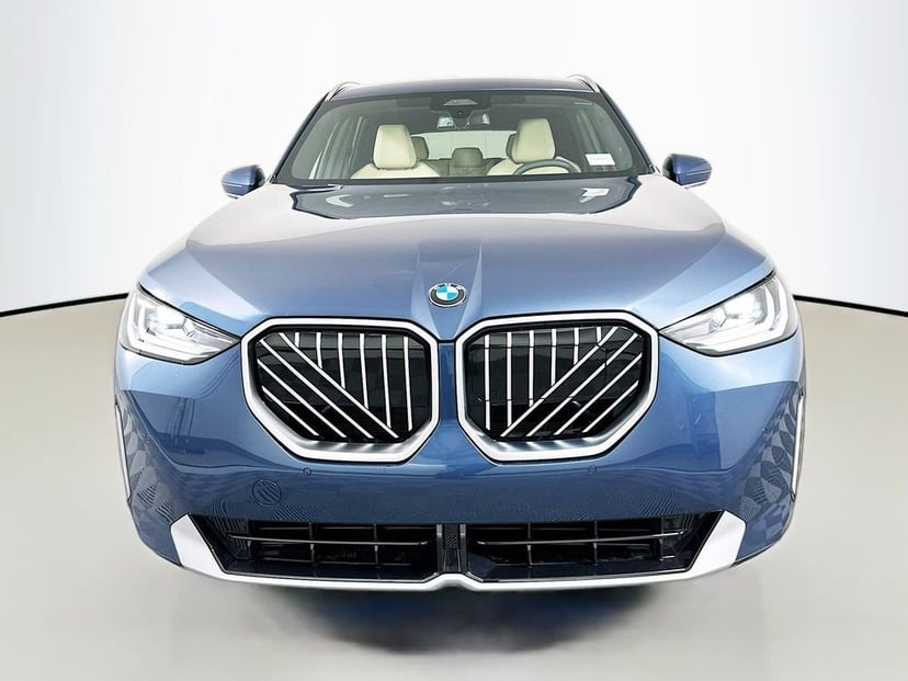 2026 BMW X3 - Image 2