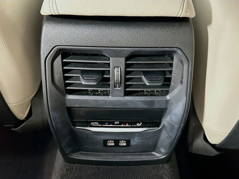 2023 BMW 4 Series - Image 26