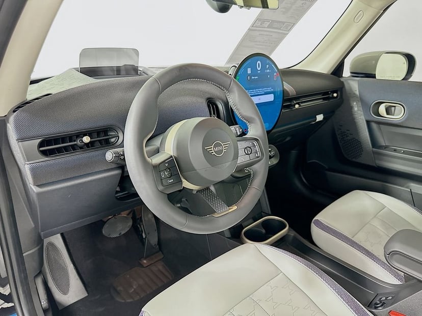 2025 MINI Cooper S - Image 9