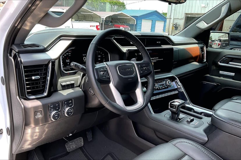 2024 GMC Sierra 1500 - Image 18
