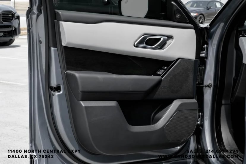 2026 Land Rover Range Rover Velar - Image 38