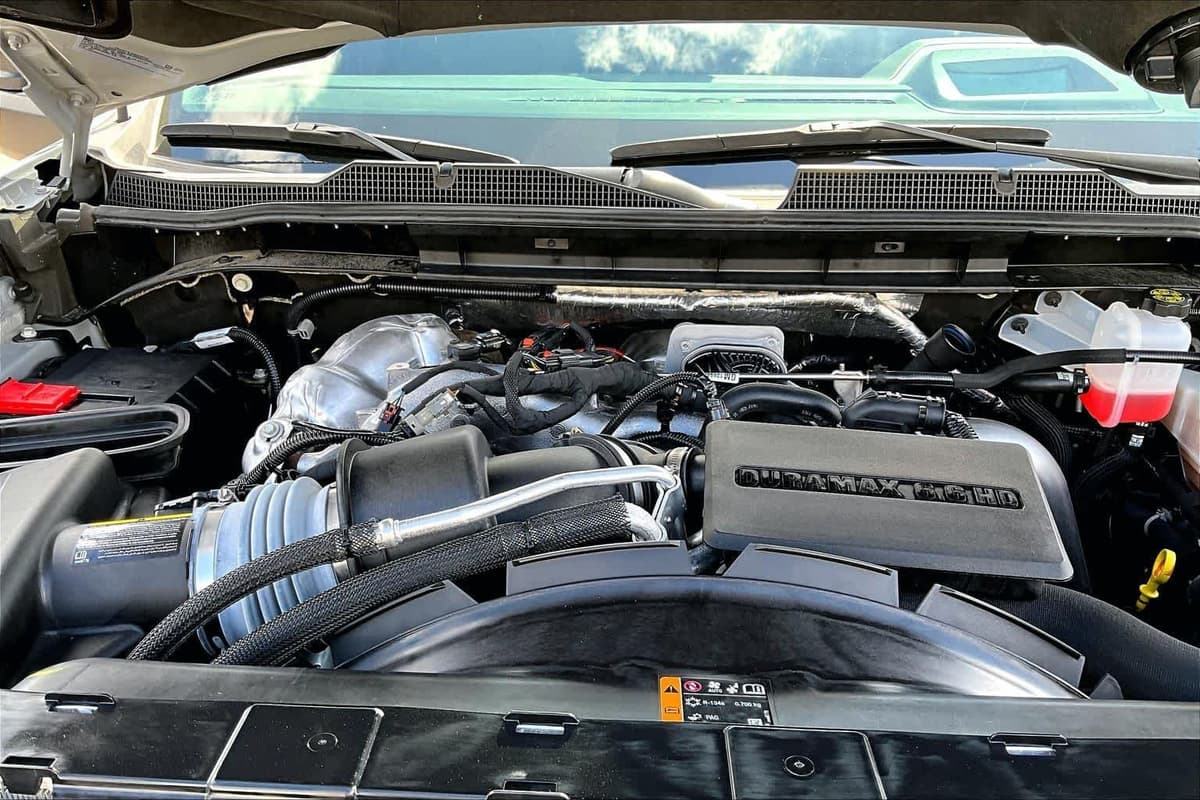 2024 Chevrolet Silverado 2500HD - Image 34