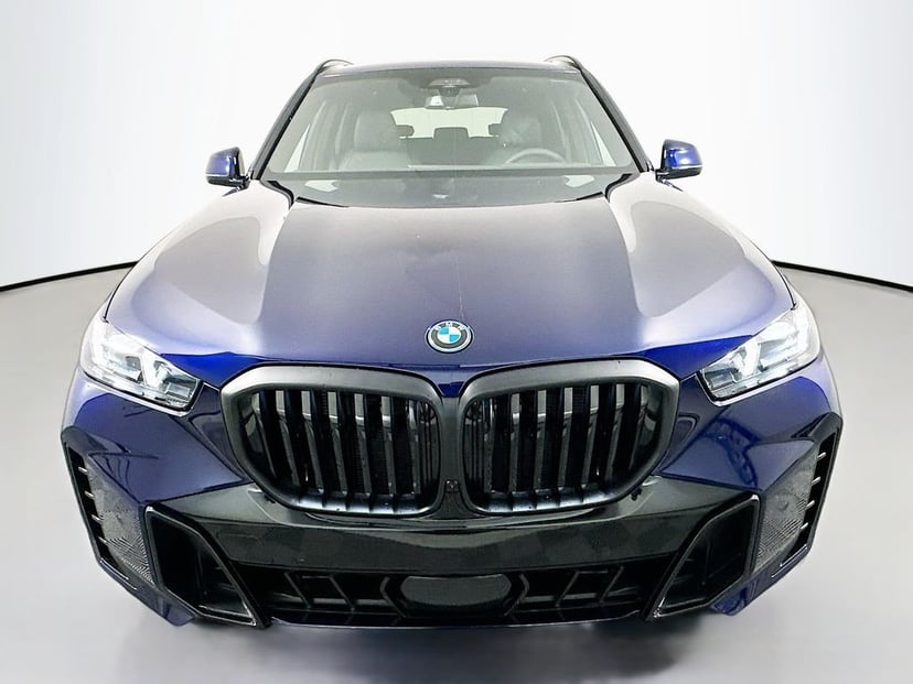 2026 BMW X5 - Image 2