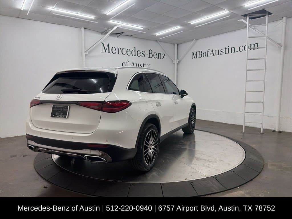 2026 MERCEDES-BENZ GLC - Image 9