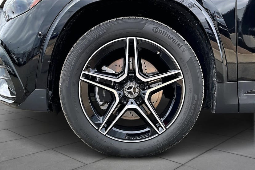 2025 Mercedes-Benz GLA 250 - Image 11