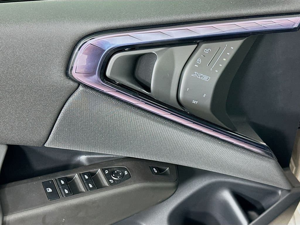 2025 BMW X3 - Image 20