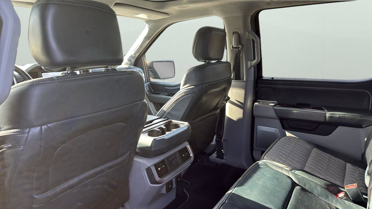 2022 Ford F-150 - Image 29