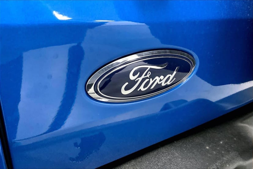 2025 Ford Bronco - Image 12