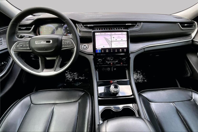 2023 Jeep Grand Cherokee - Image 15