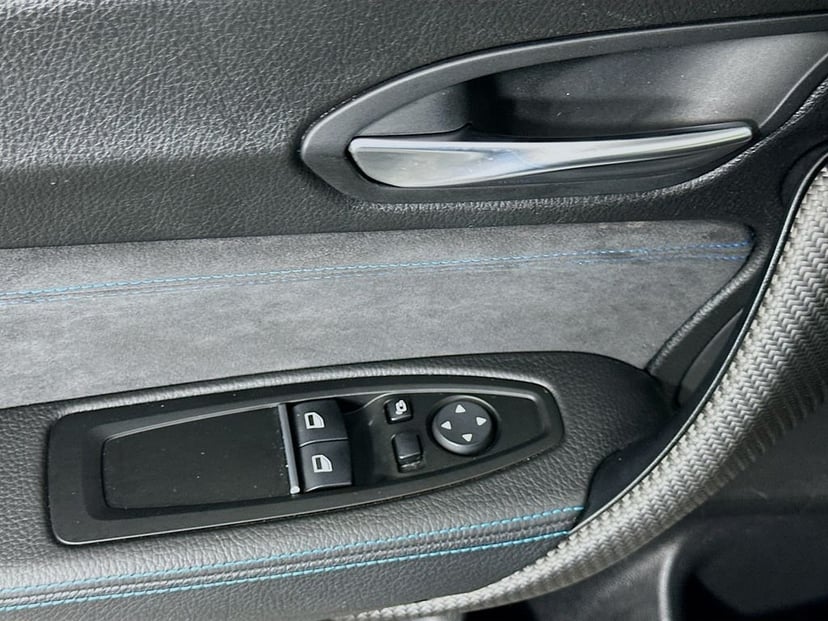 2021 BMW M2 - Image 18