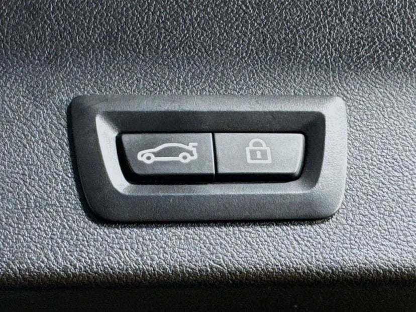 2021 BMW X3 - Image 33