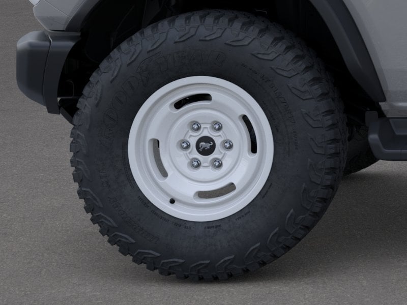 2026 Ford Bronco - Image 34