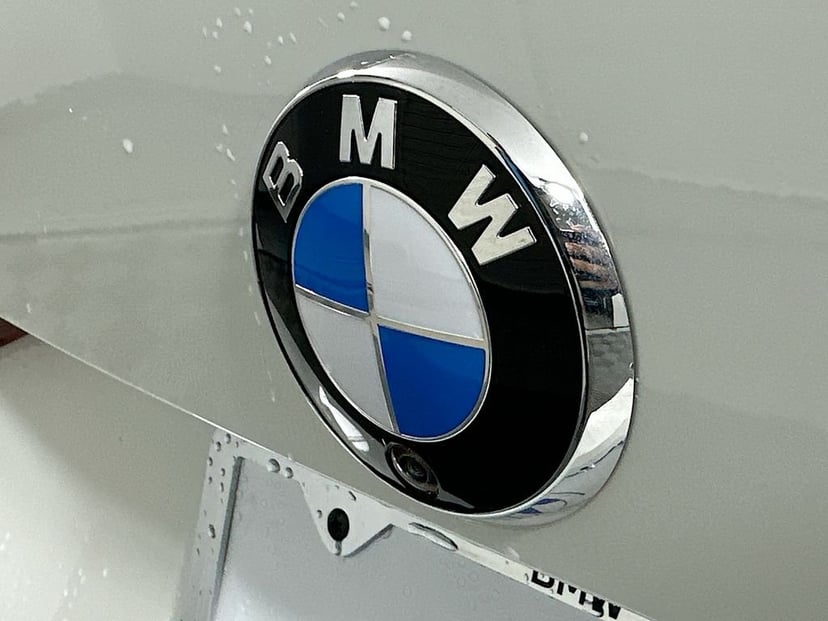 2026 BMW i4 - Image 22