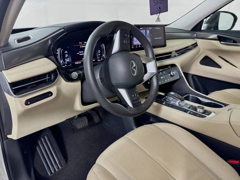 2023 INFINITI QX60 - Image 11